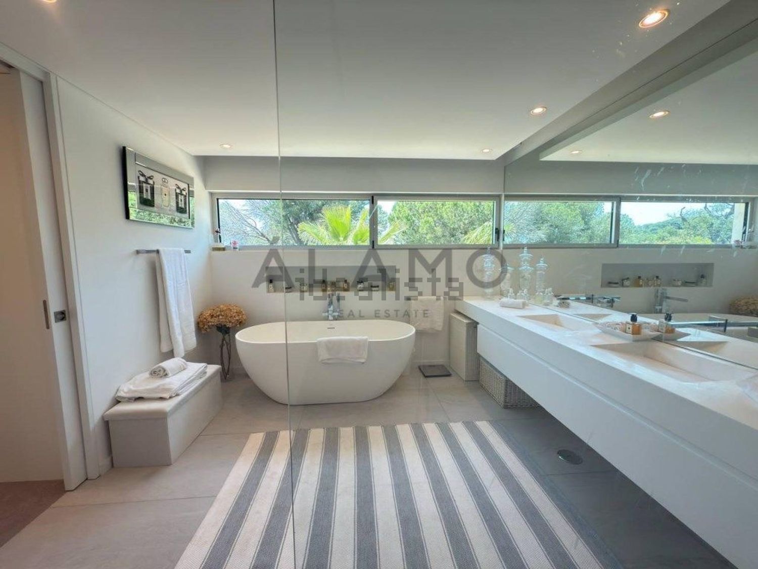 小楼房或独栋别墅出售在The Village - Fonte Algarve - Quinta Verde - 卫生间
