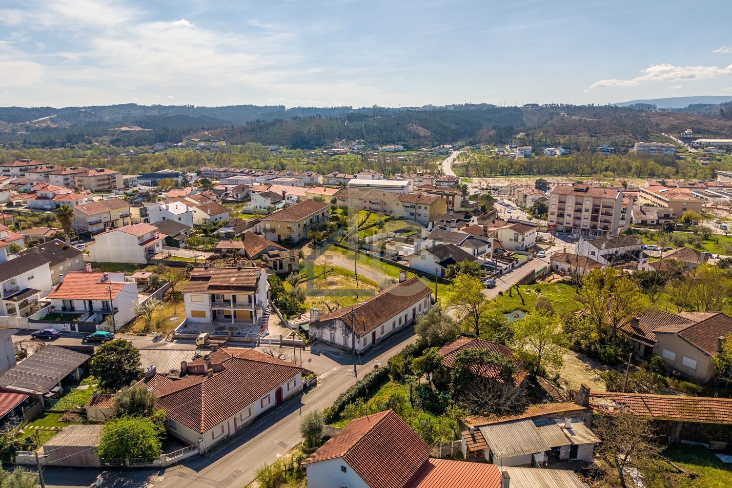 小楼房或独栋别墅出售在Rua de Nossa Senhora de Fátima, 8 a - 视线