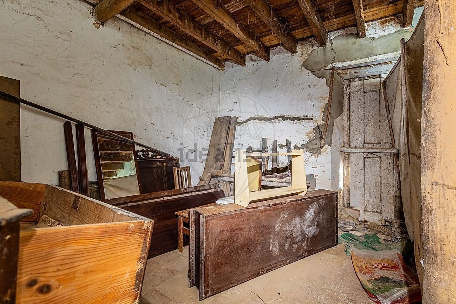 小楼房或独栋别墅出售在Pontével - 照片