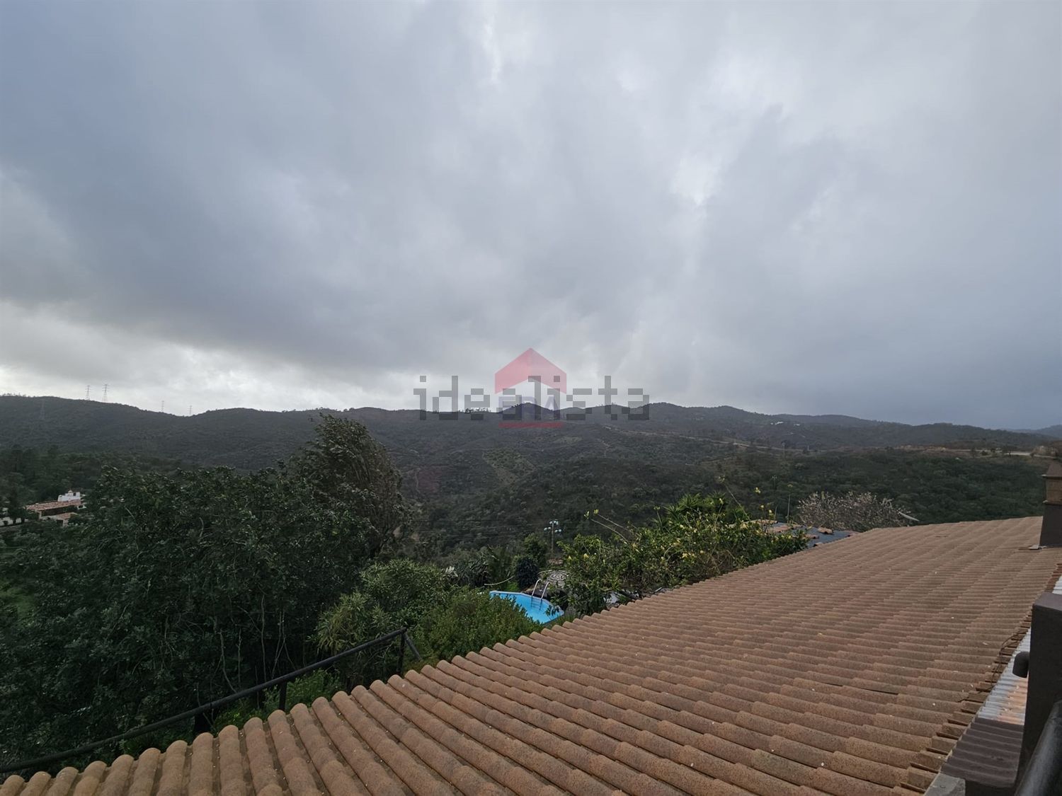 小楼房或独栋别墅出售Santa Catarina Fonte Bispo, 1 - 视线