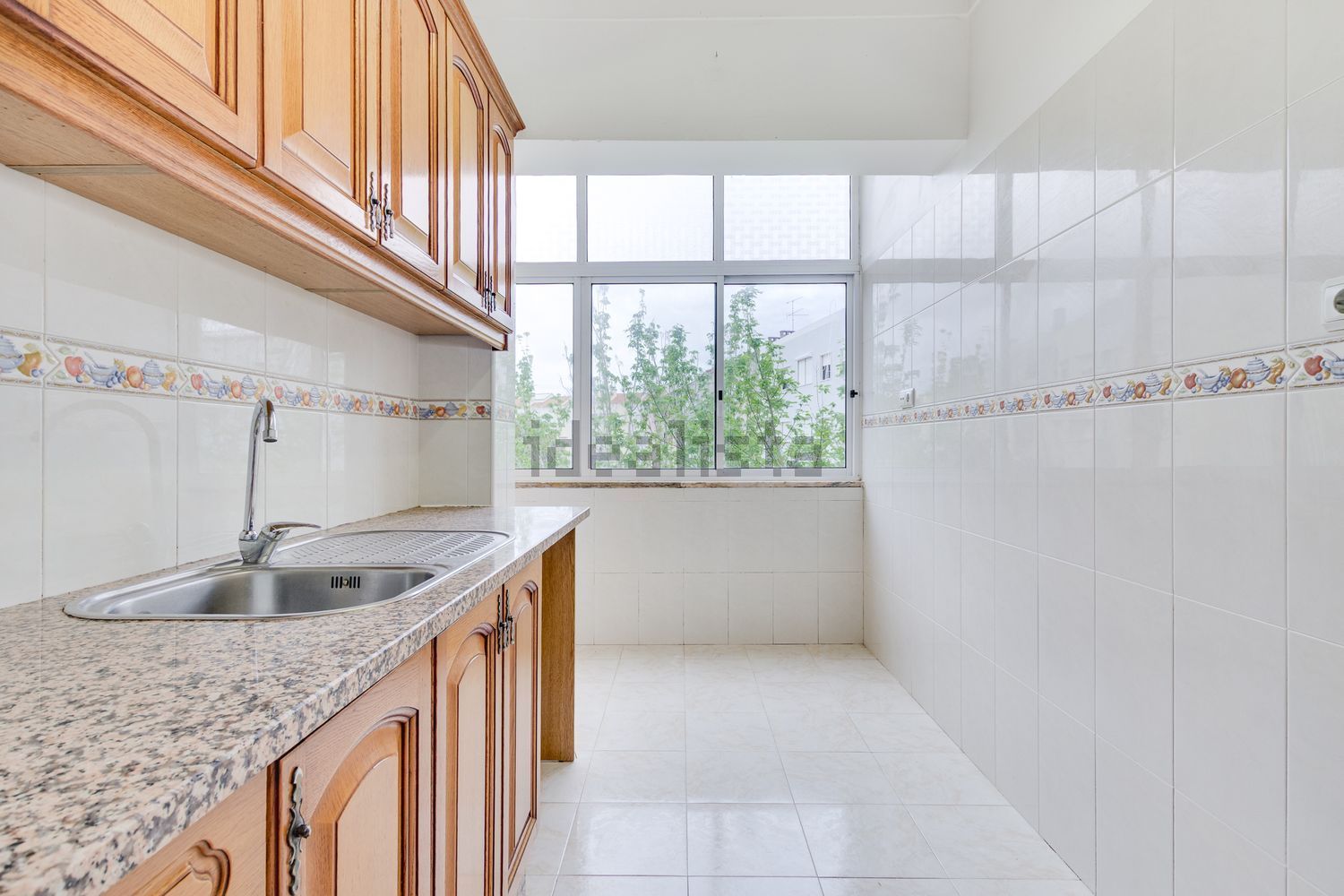 公寓 t2出售在Rua Mário de Campos Barbosa - 厨房