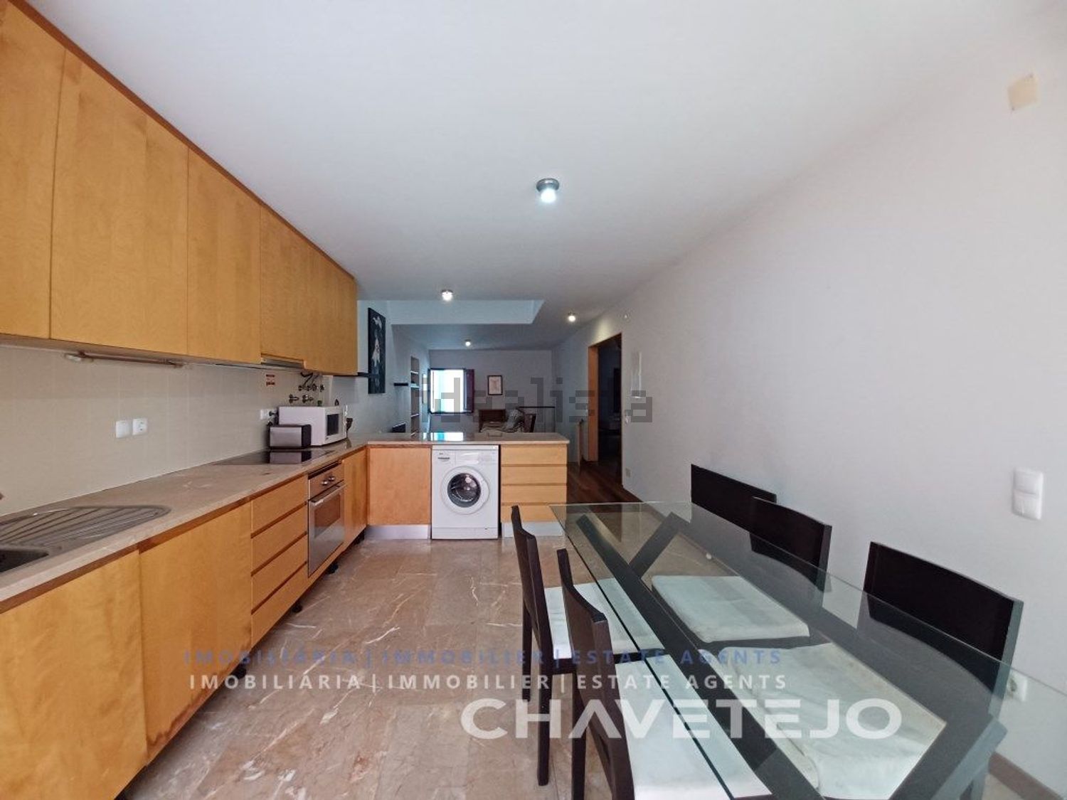 出租小楼房或独栋别墅在Tomar e Santa Maria dos Olivais - 厨房