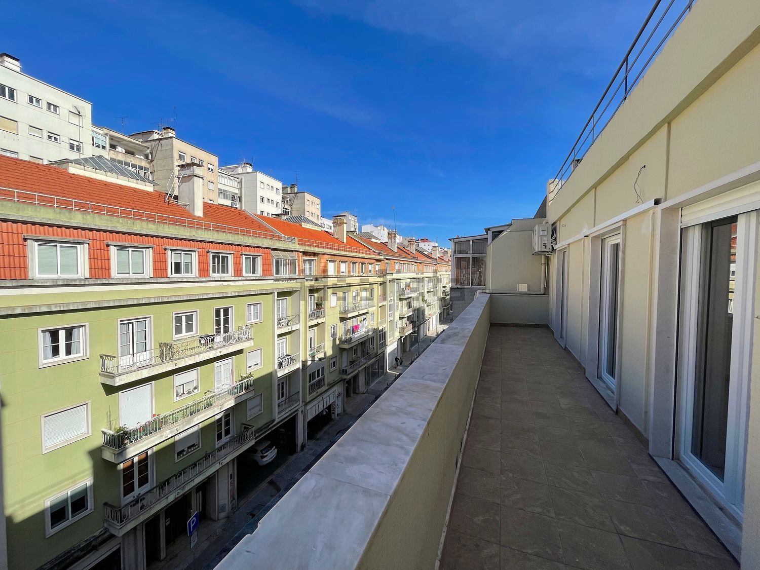 出租顶层公寓在Rua de Arroios - 阳台