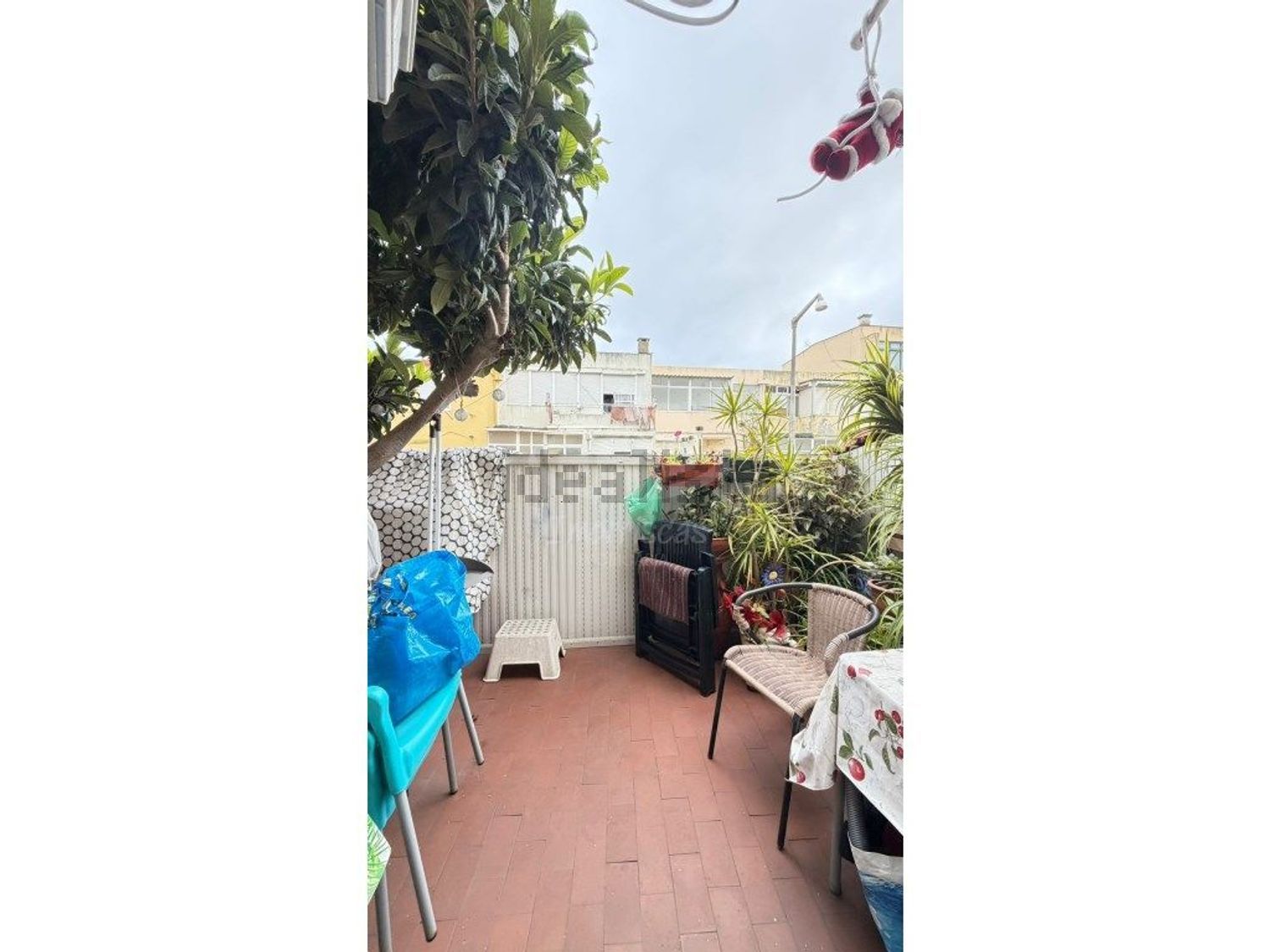 联排别墅出售在Bairro das Loureiras, 78 - 阳台
