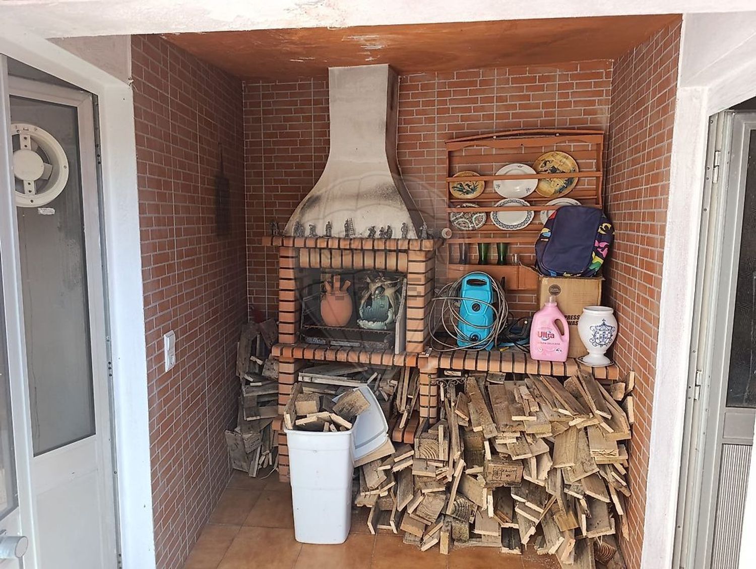 小楼房或独栋别墅出售在Estrada da Quinta da Serra - 照片