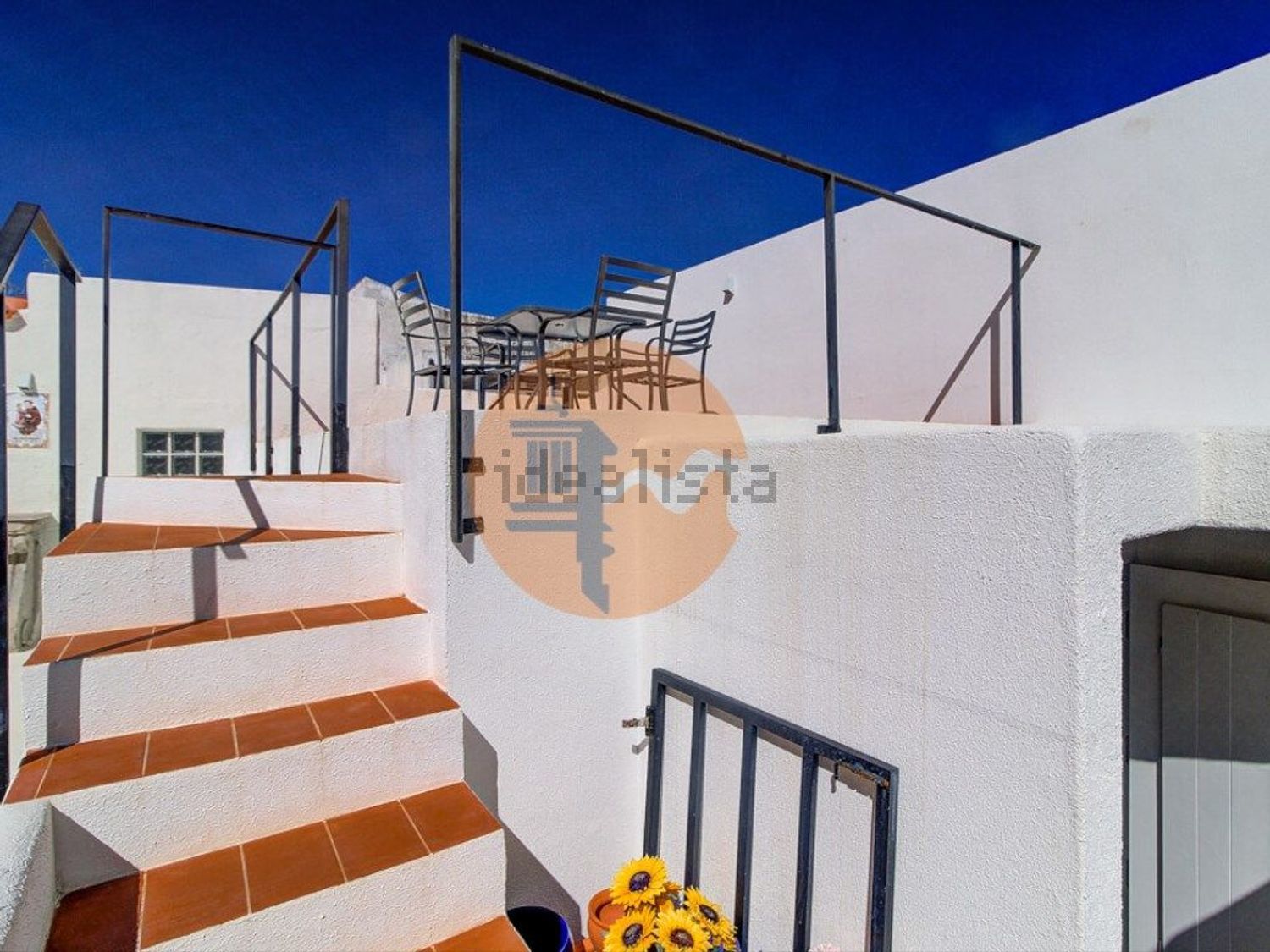 公寓 t2出售在Rua João da Guarda Cabreira, 28 - 阳台