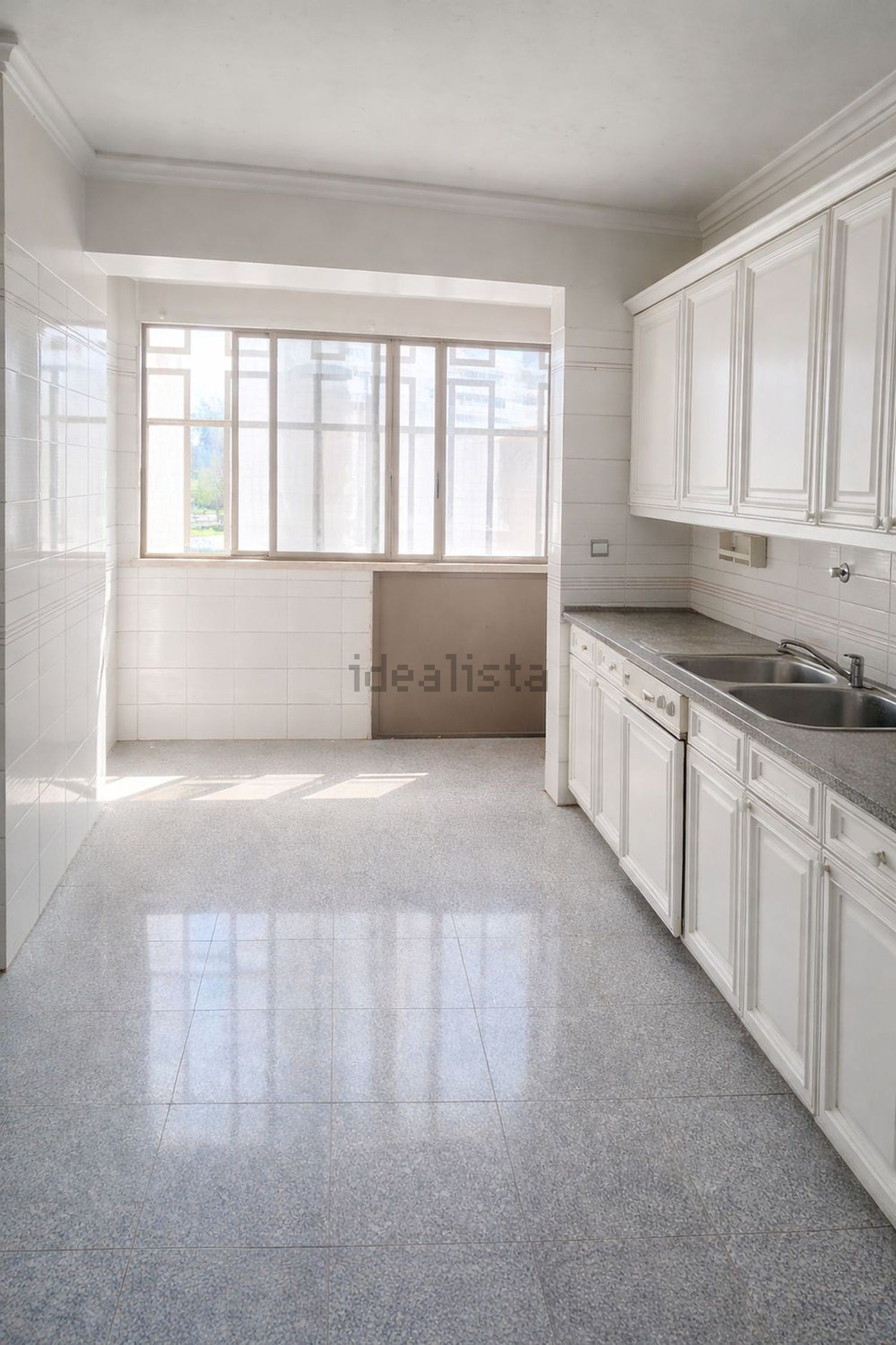 公寓 t4出售在Rua Jorge Castilho - 厨房