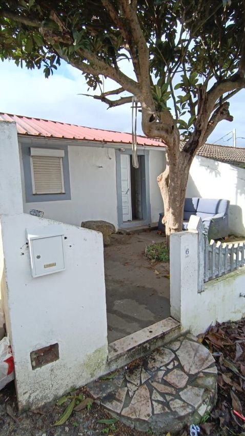 联排别墅出售在Rua de São Francisco