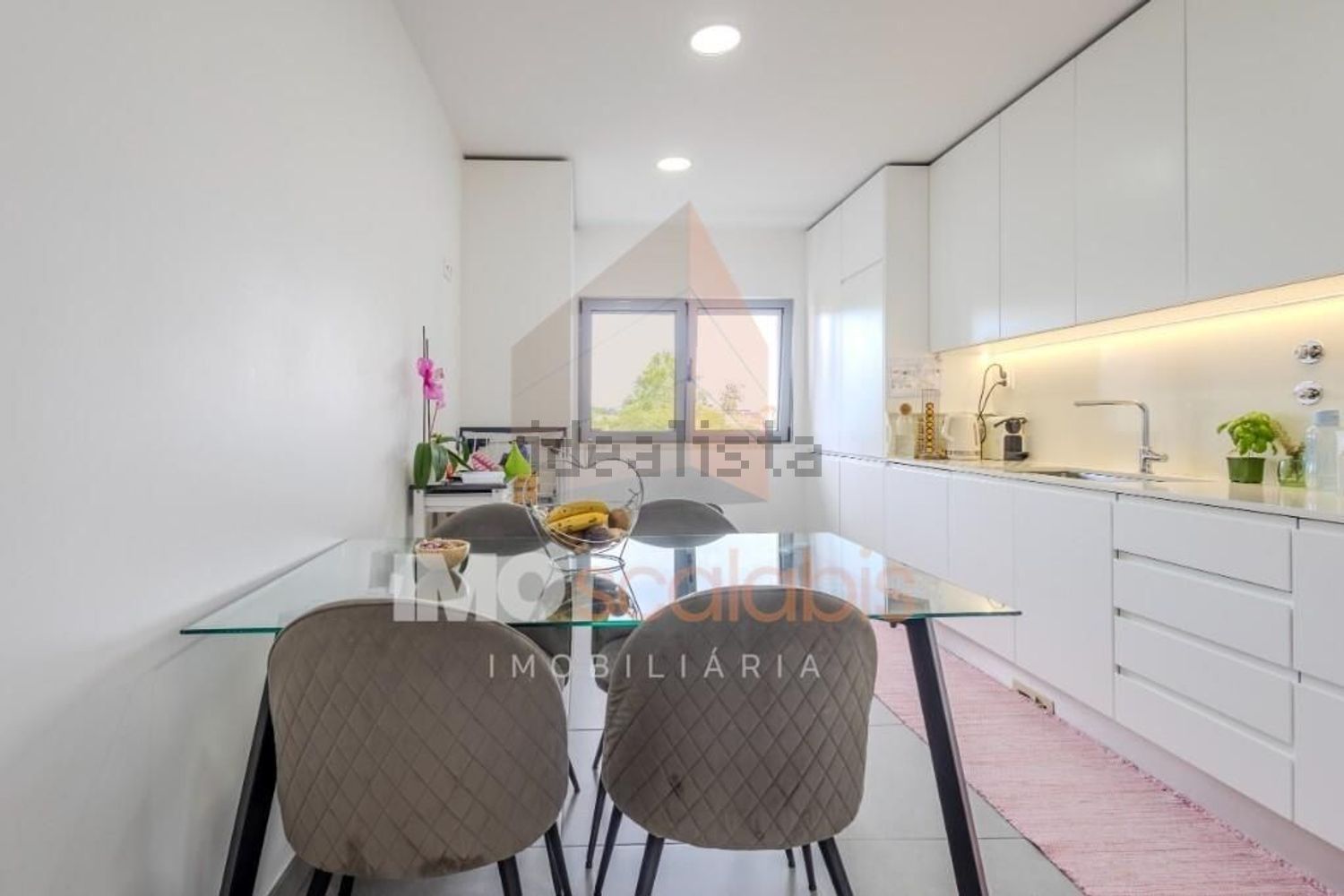 公寓 t3出售在Avenida Grupo de Forcados Amadores de Santarém - 卧室