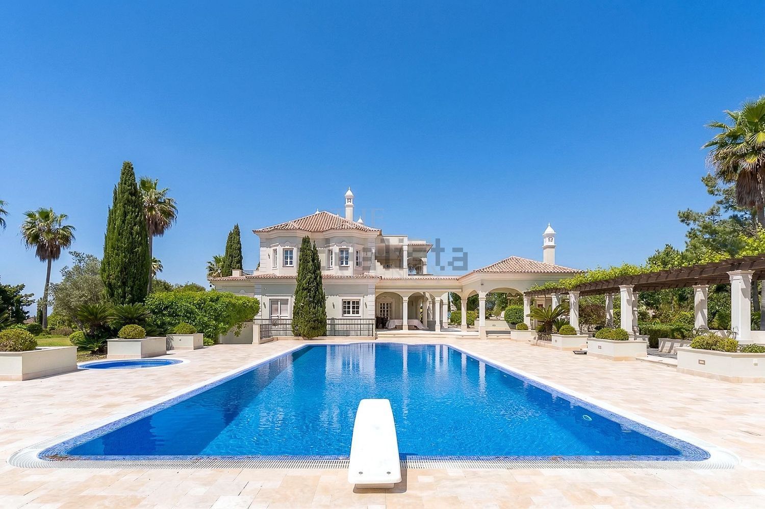 小楼房或别墅出售在Quinta do Lago - Pinheiros Altos - 游泳池