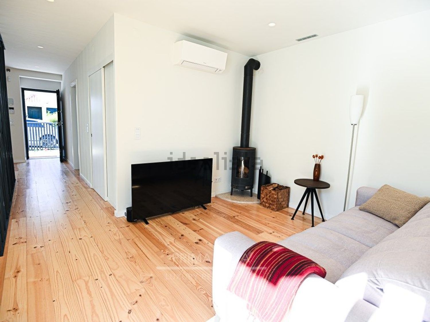 小楼房或独栋别墅出售在Rua José Leilote - 客厅