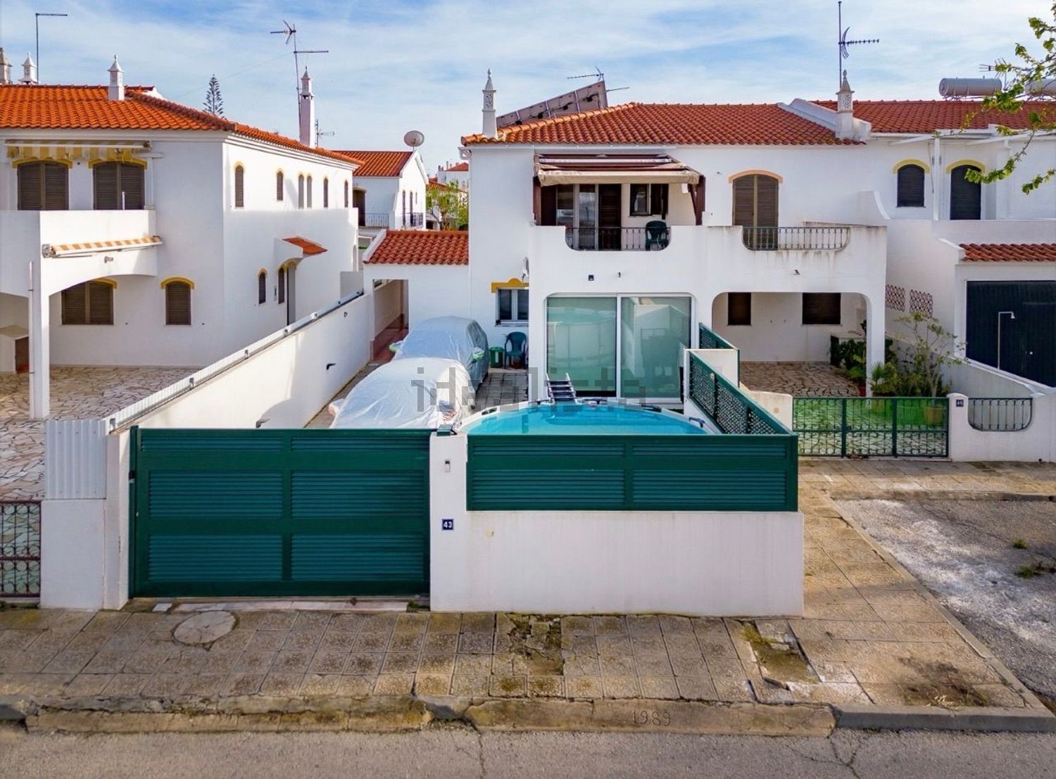 双拼别墅出售在Rua Eça de Queirós, 43 - 游泳池