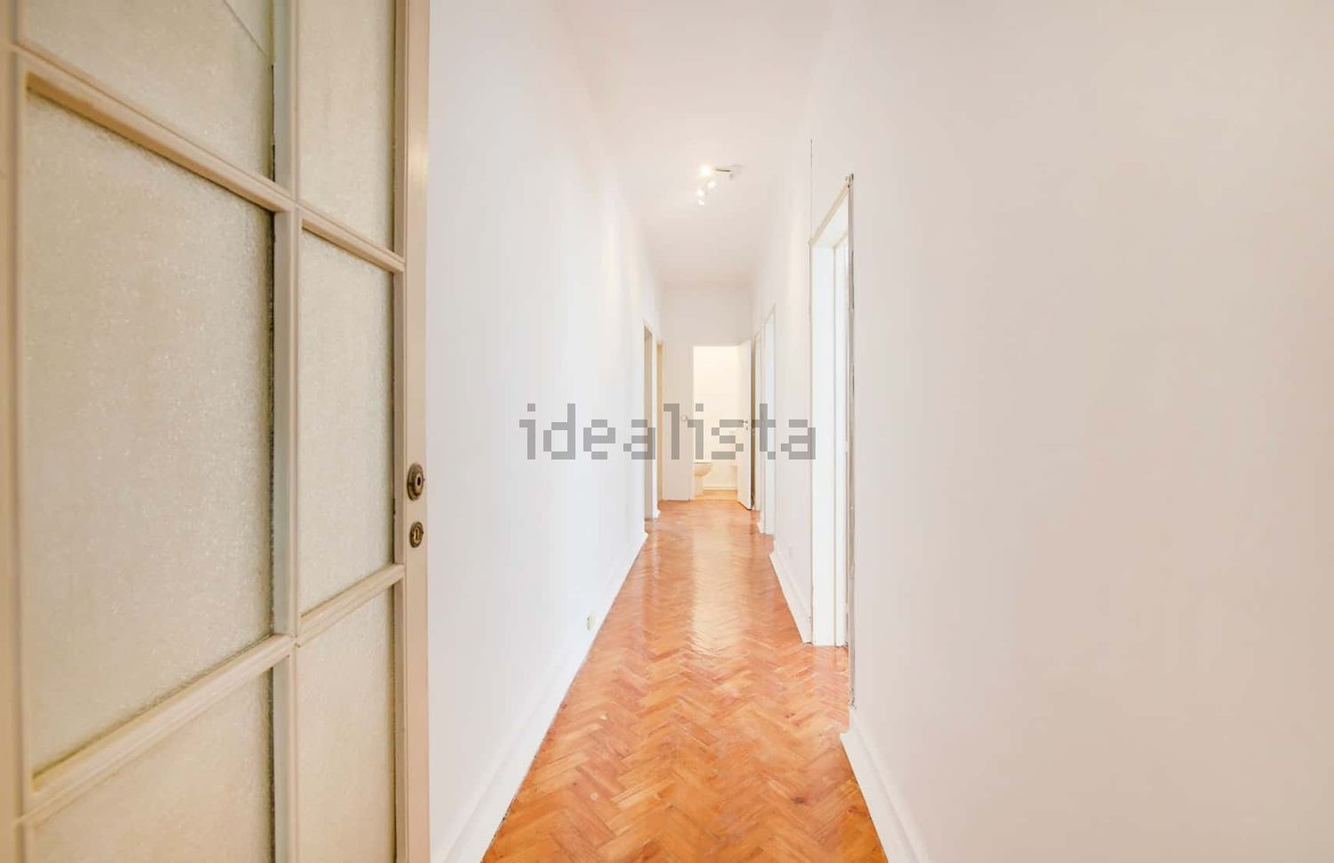 出租房间在Rua Luís Augusto Palmeirim s/n - 过道