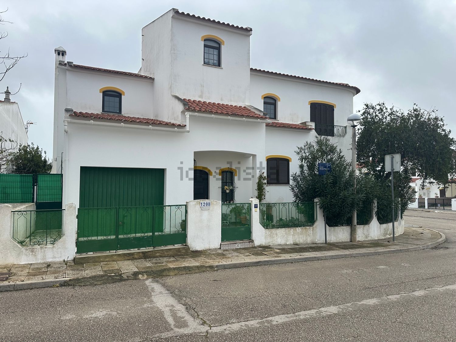 小楼房或独栋别墅出售Urbanização Bela Praia s/n - 外立面