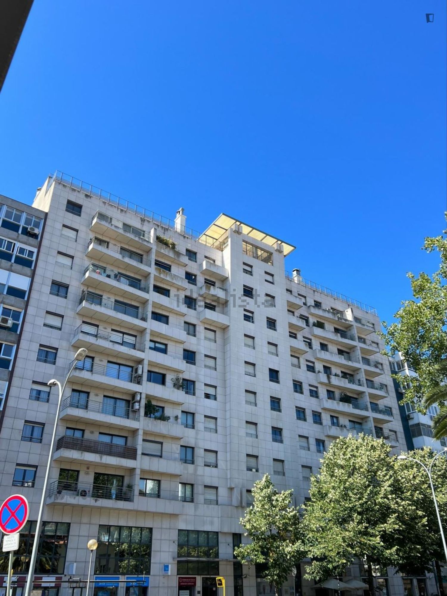 出租房间在Avenida Columbano Bordalo Pinheiro - 视线