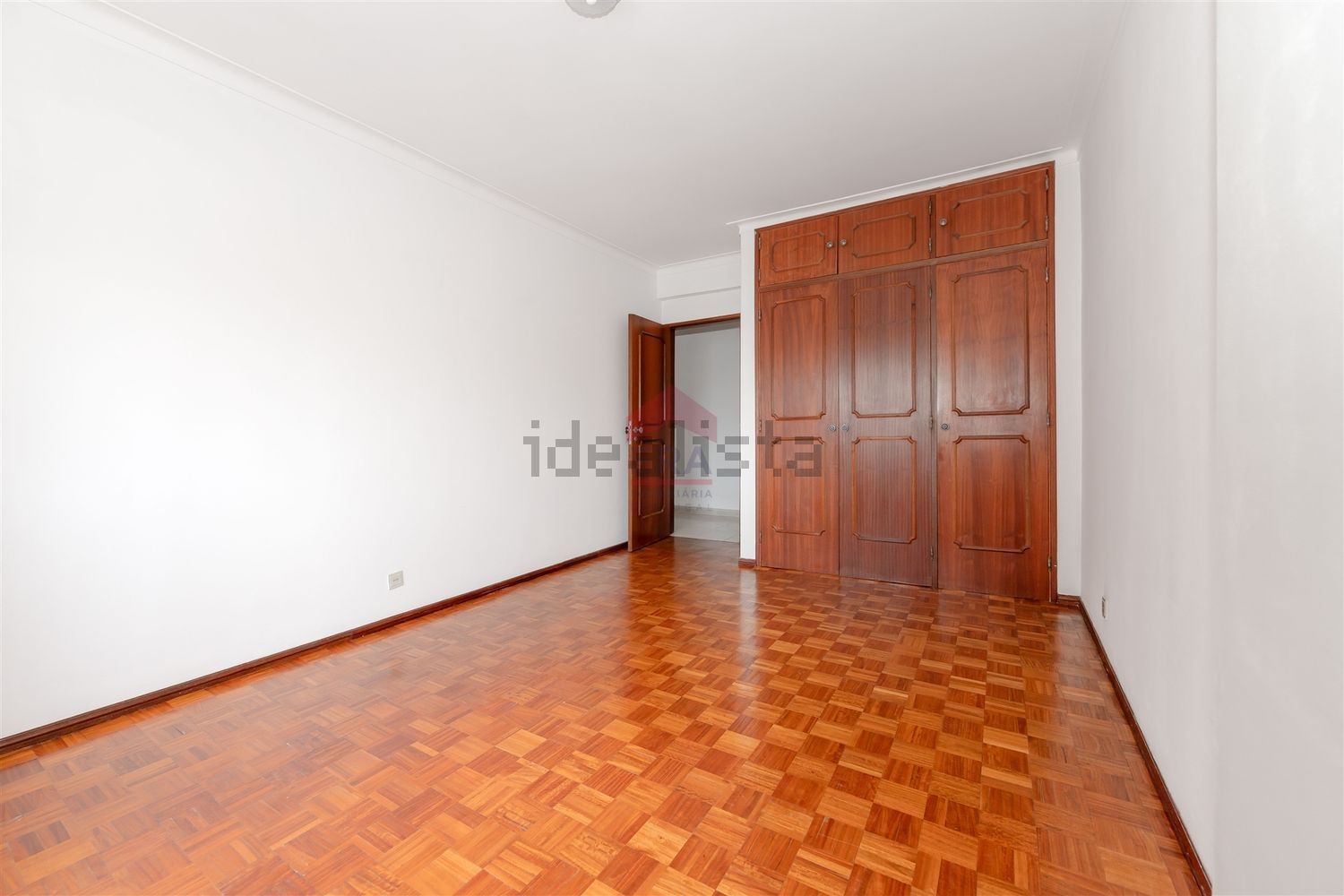 公寓 t3出售在Avenida Cidade de Hayward, 4 - 卧室