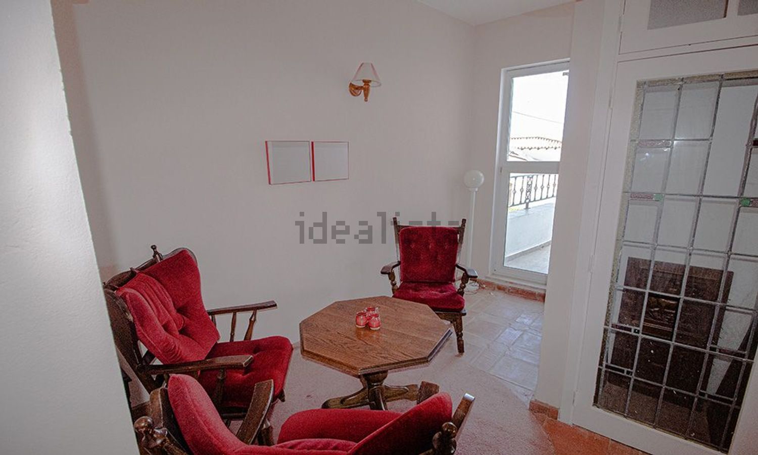 小楼房或独栋别墅出售在Largo do Parragil - 客厅