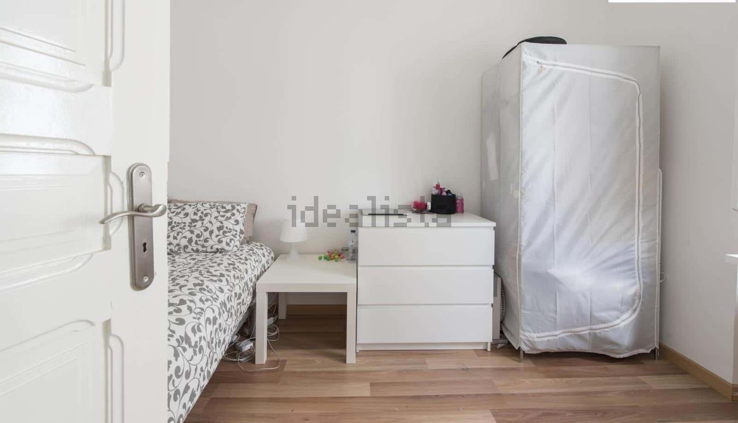 出租房间在Rua de Macau s/n - 卧室