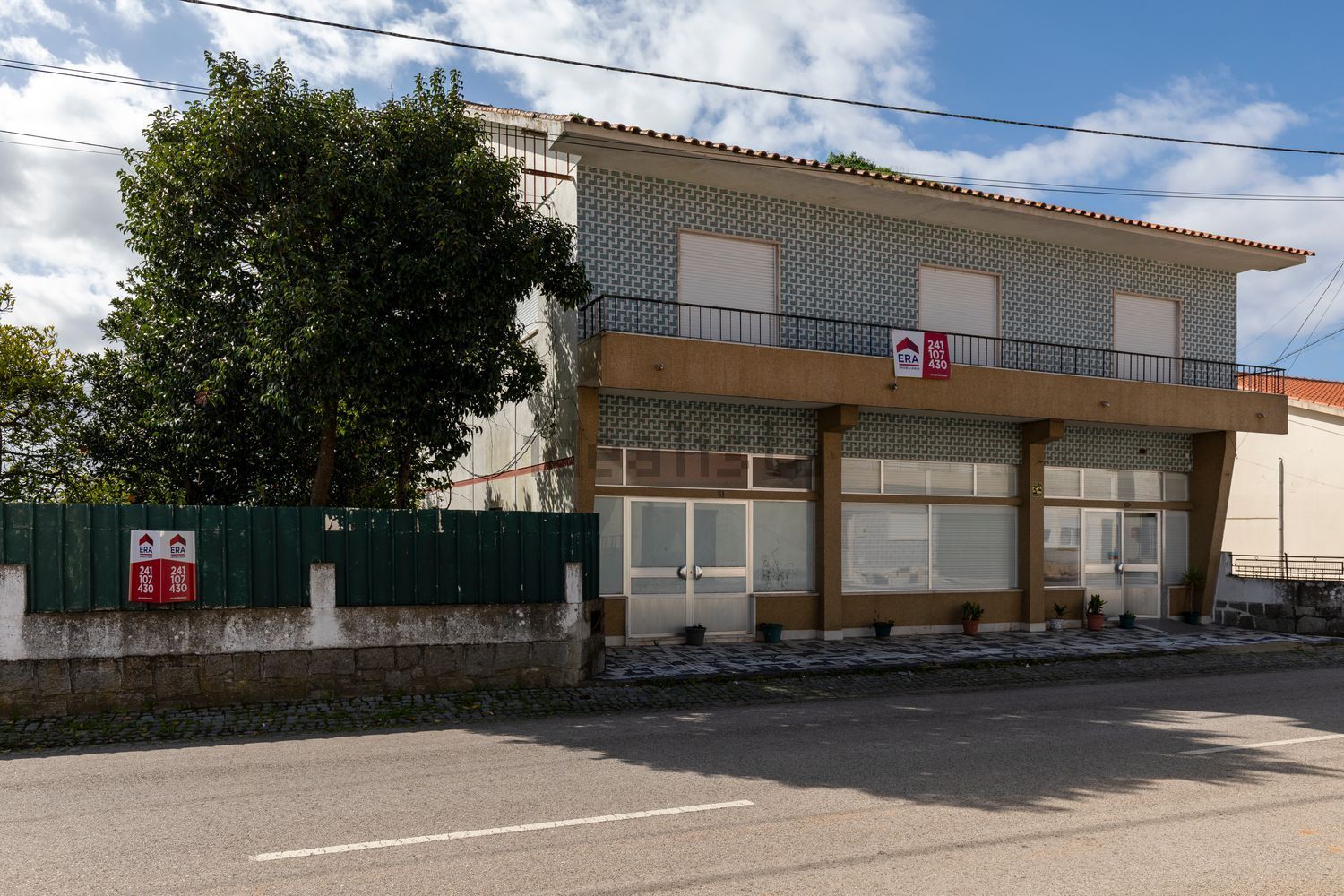 小楼房或独栋别墅出售Arreciadas, 61 - 外立面