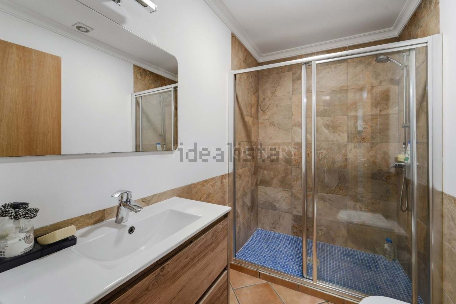 小楼房或别墅出售在Rua de Setor Estêvão - 卫生间