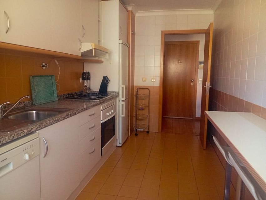 出租公寓 t1在Avenida Marechal Francisco da Costa Gomes, 44