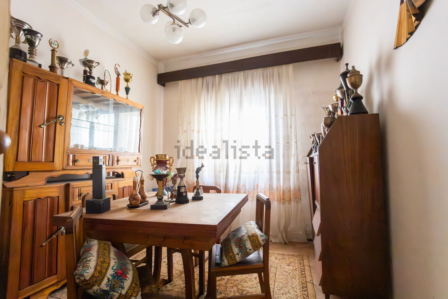 双拼别墅出售在Rua Engenheiro Aleixo Pais s/n - 客厅