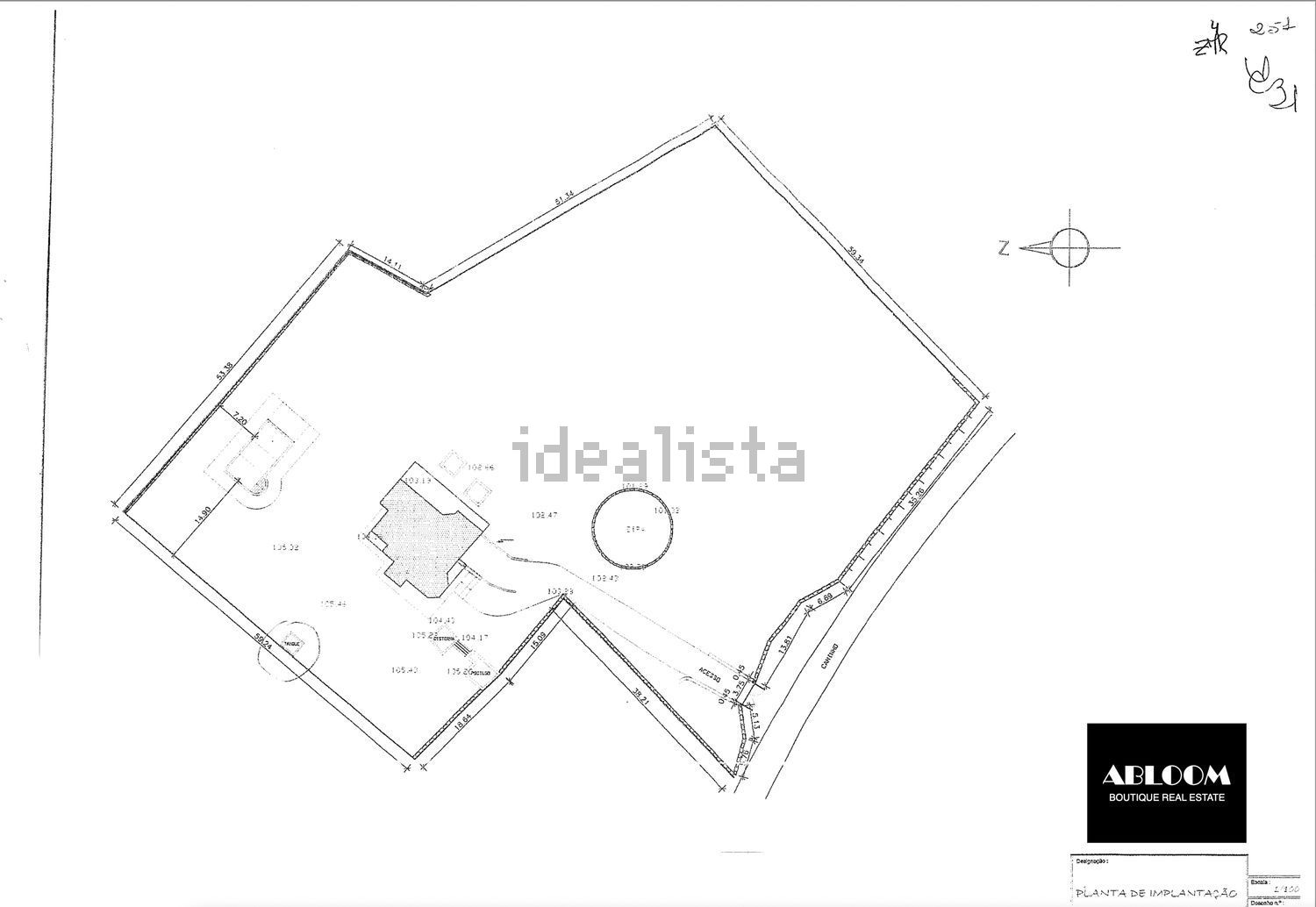 小楼房或别墅出售在Rua de Alfeição - 平面图