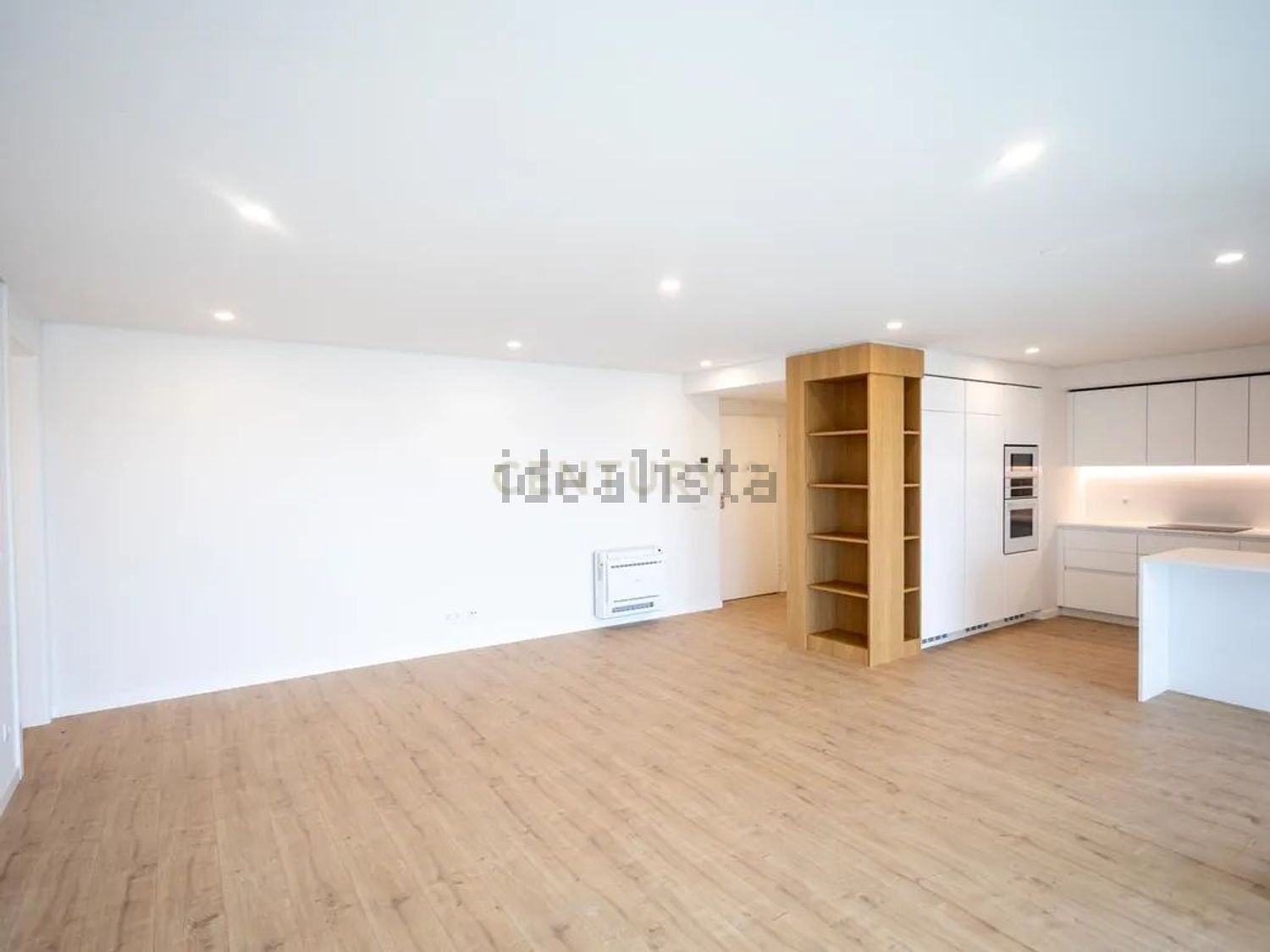 公寓 t3出售在Rua Sarmento de Beires, 47 - 居住