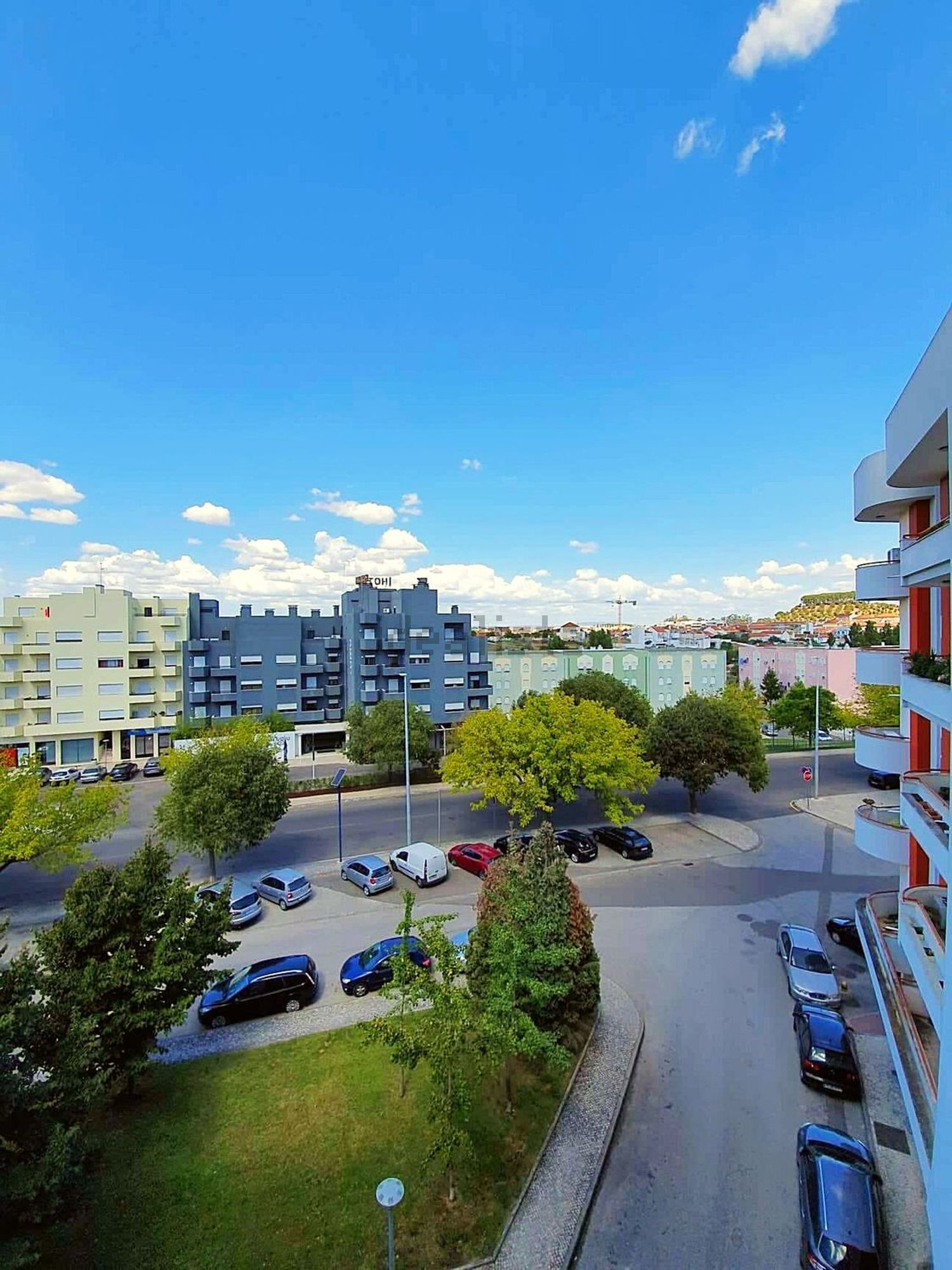 出租公寓 t2在Avenida Bernardo Santareno, 37 - 露台
