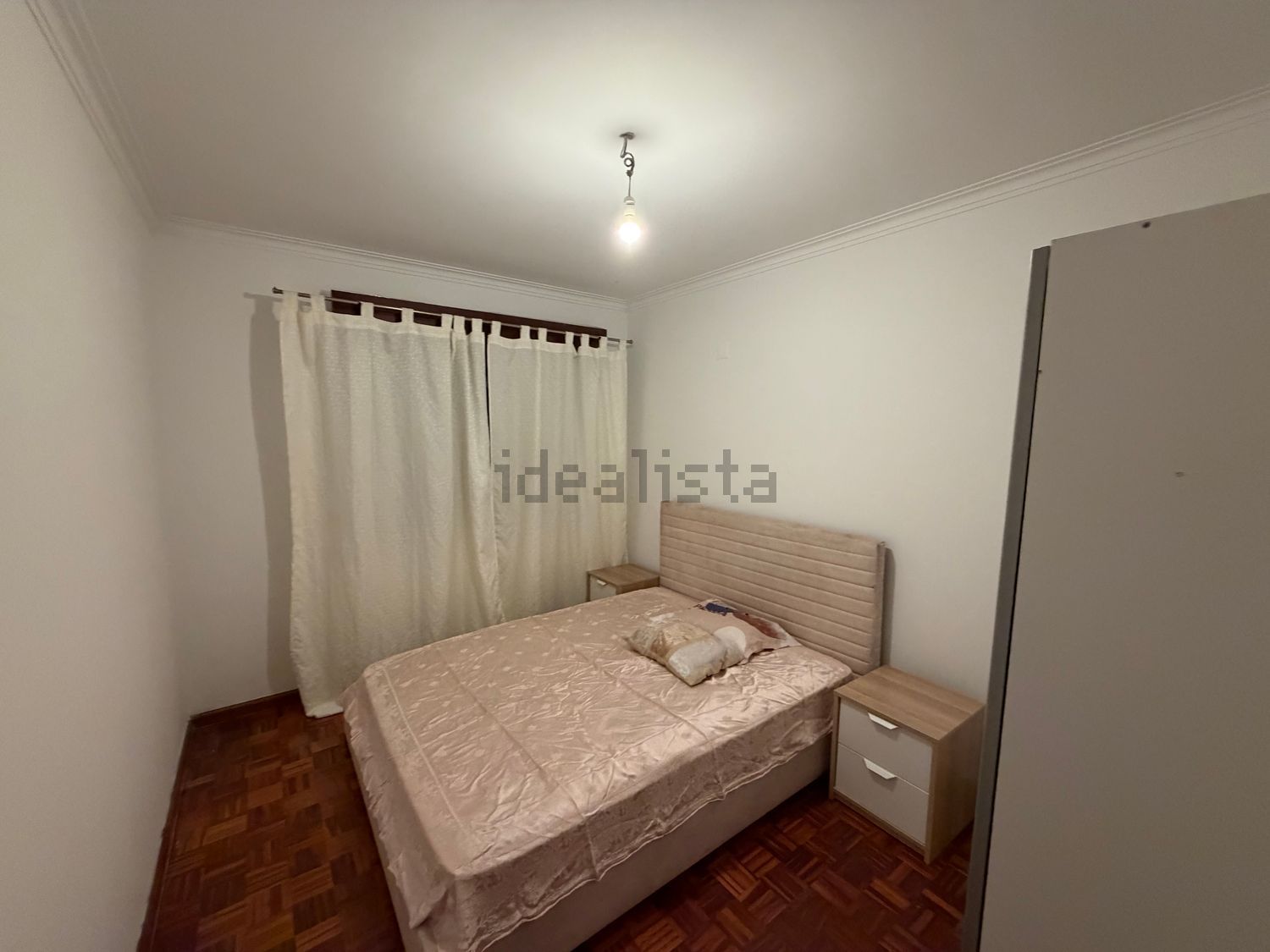出租房间在Rua Cidade de Rio de Janeiro, 6 - 卧室
