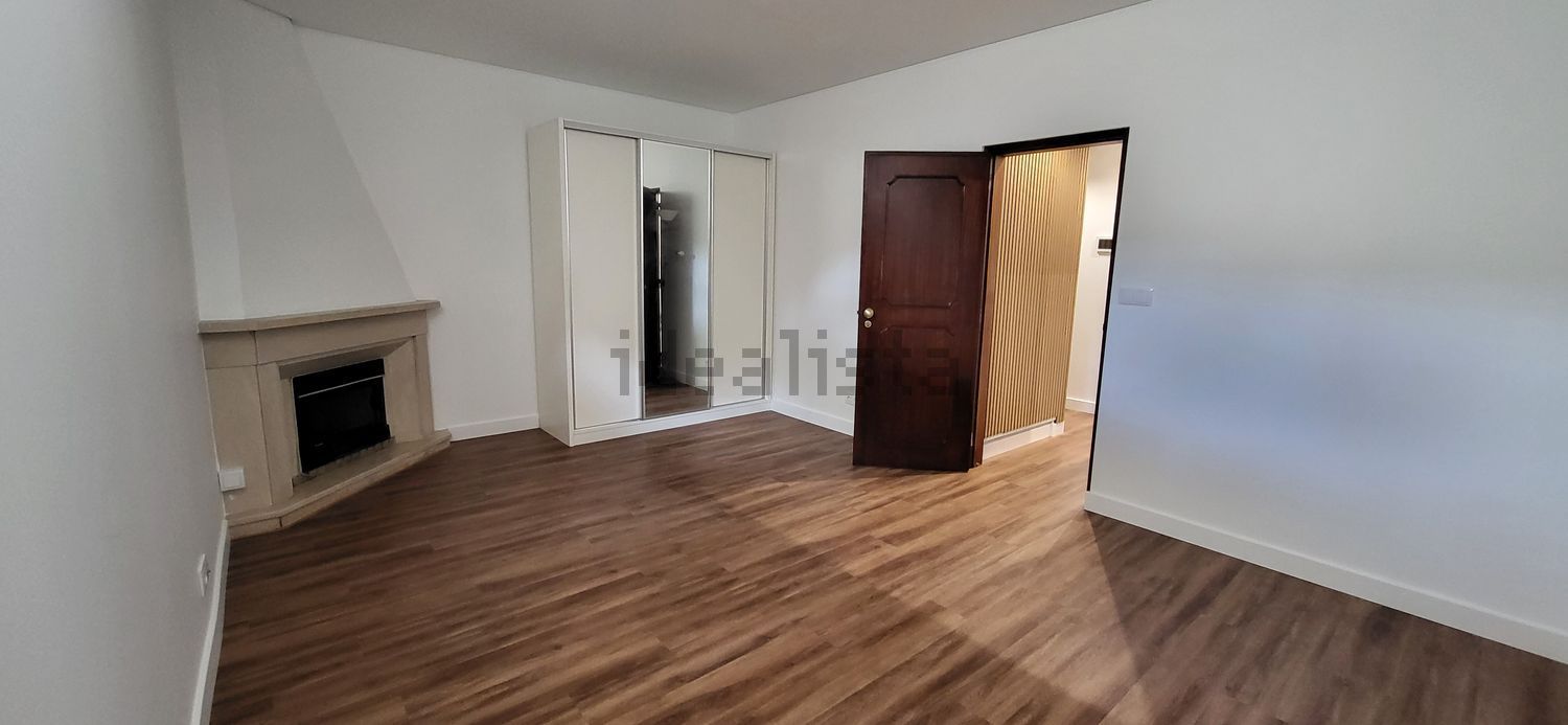 出租公寓 t1在Rua Ferreira de Castro, 149 - 卧室