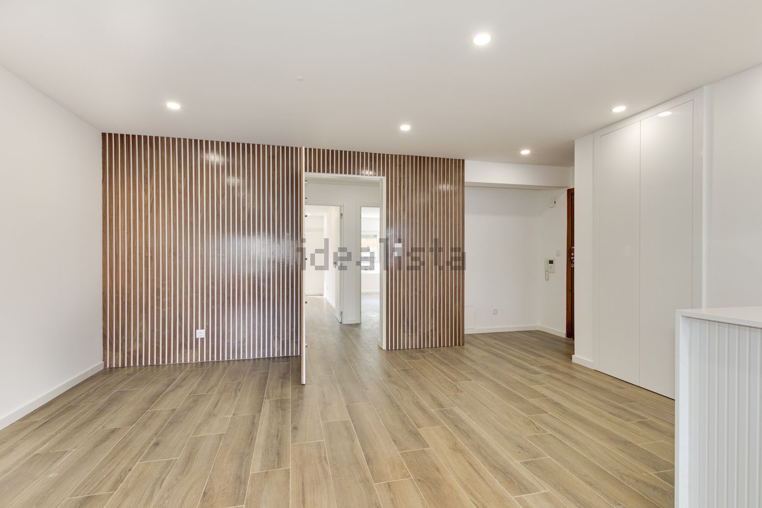 公寓 t2出售在Avenida Engenheiro Arantes e Oliveira, 2 - 客厅