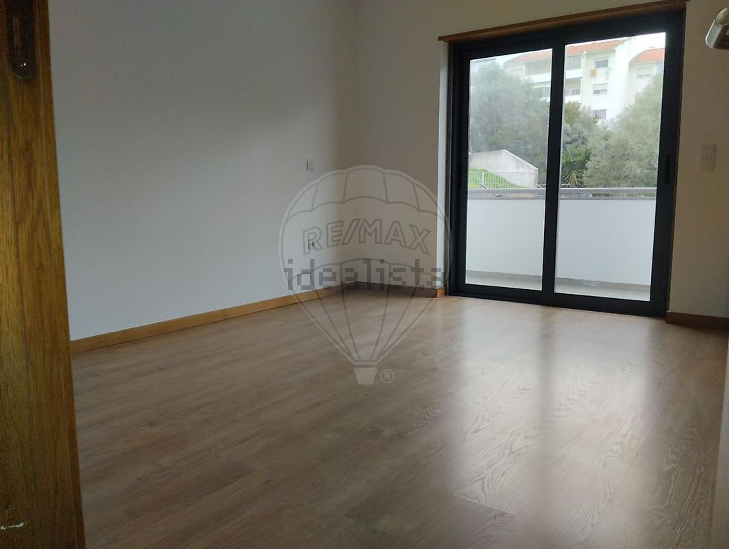 出租小楼房或独栋别墅在Rua do Geraldo - 居住