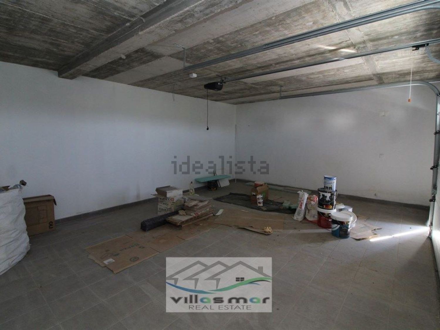 小楼房或独栋别墅出售在Centro de Castro Marim - 停车位
