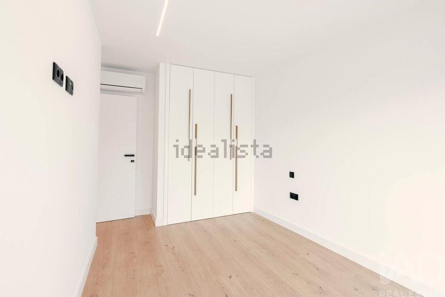 小楼房或独栋别墅出售在Zona Alta - Ria Shopping - 居住