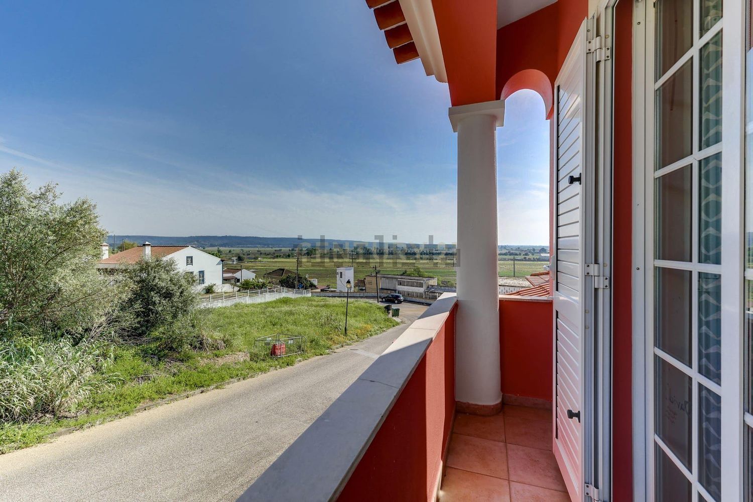 小楼房或独栋别墅出售Urbanização Quinta da Coutada, 14 - 阳台