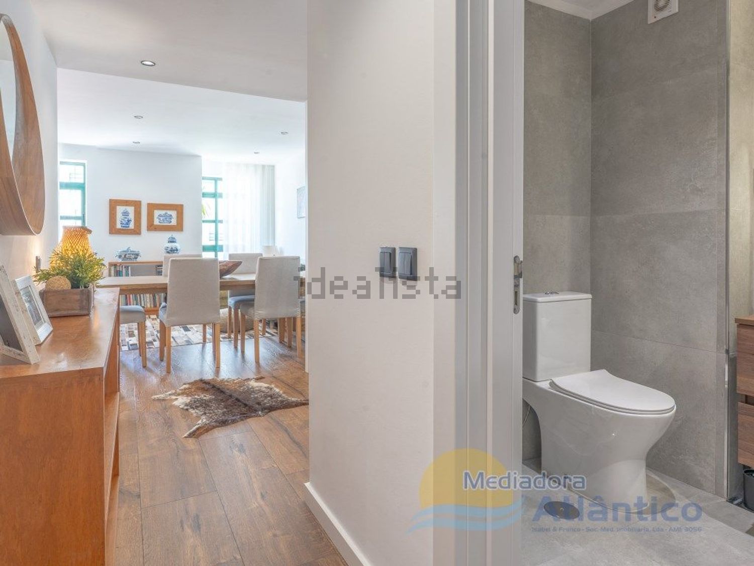 公寓 t2出售在Travessa dos Pinheiros, 54 - 客厅