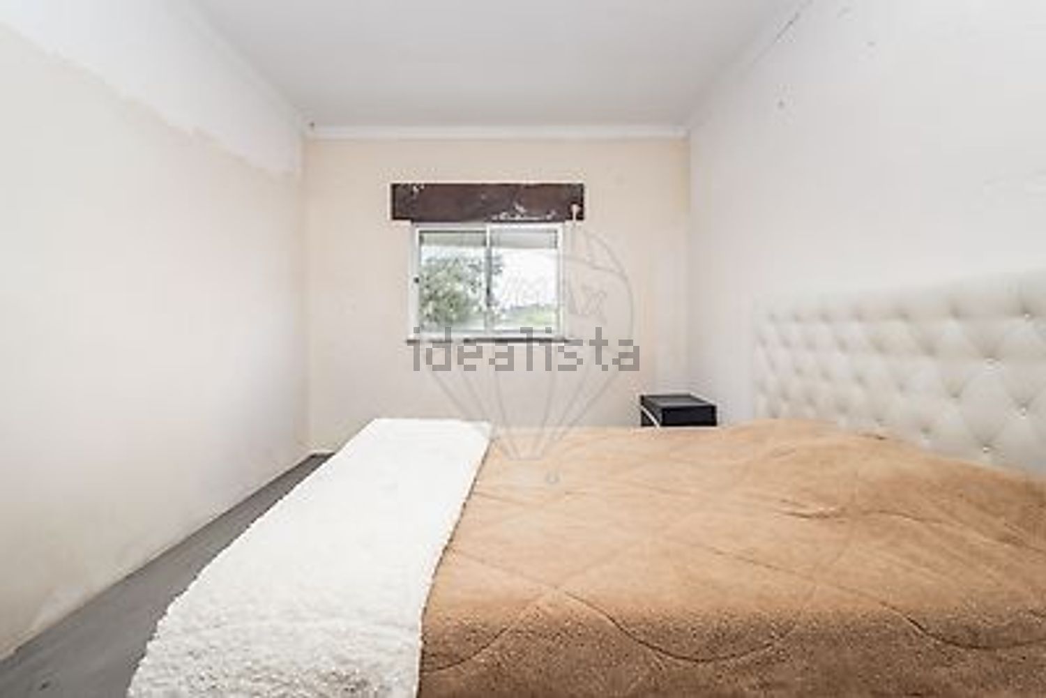 小楼房或独栋别墅出售在Rua da Central Elevatória - 卧室