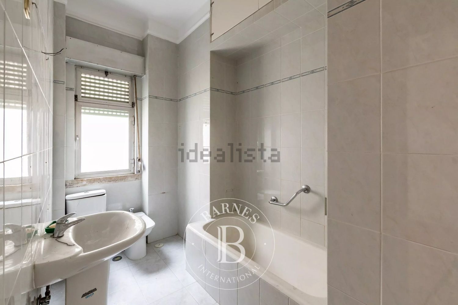 公寓 t6出售在Bairro Azul - Parque Eduardo VII - 卫生间