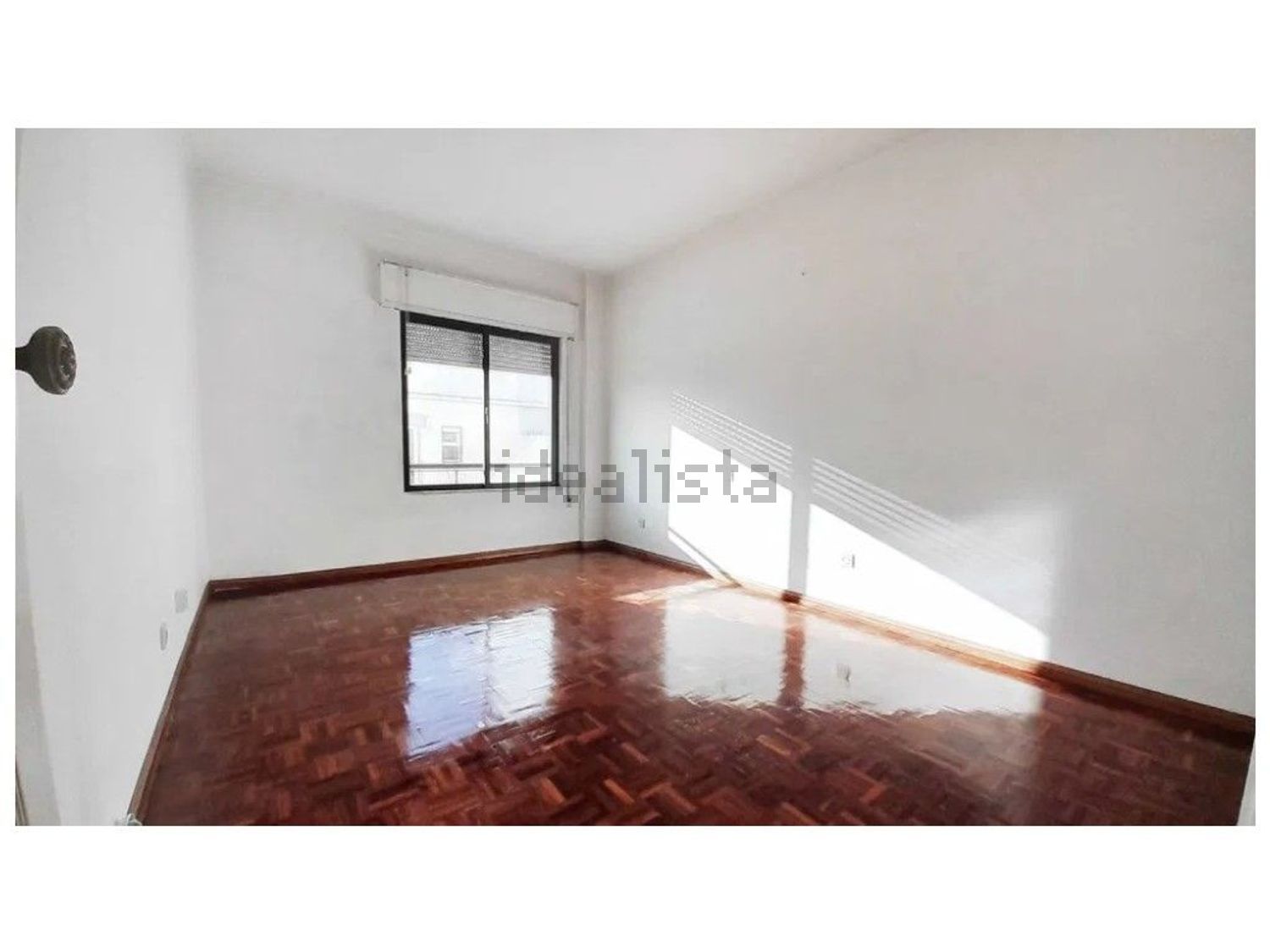 公寓 t3出售在Avenida José da Costa Mealha, 121 - 居住