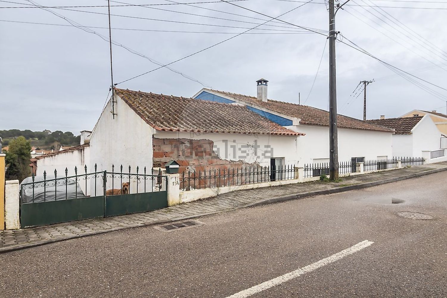 小楼房或独栋别墅出售在Caminho do Monte da Formosa - 外立面