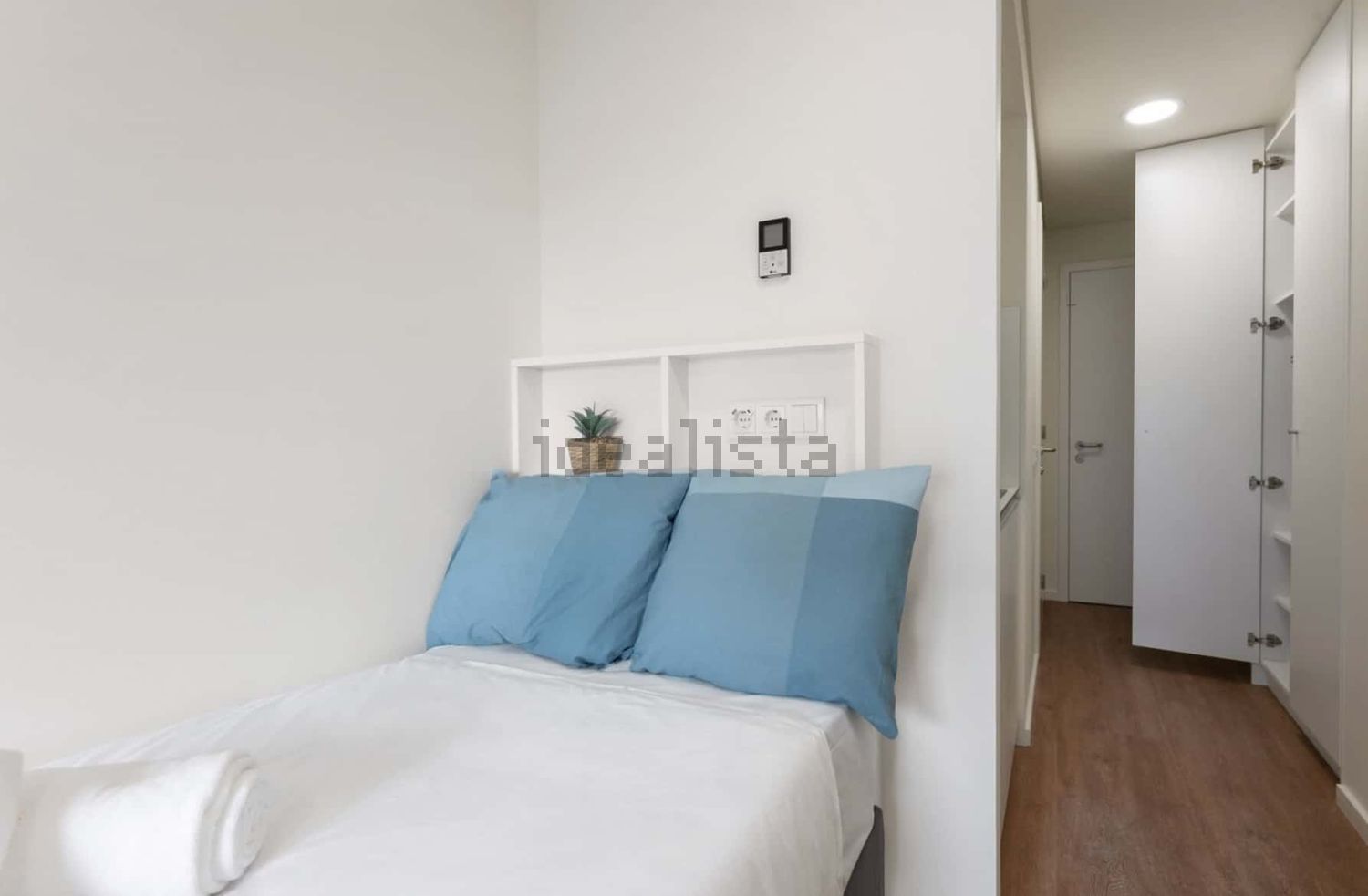 出租t0（单人公寓）在Praça Bernardo Santareno, 8 a - 卧室
