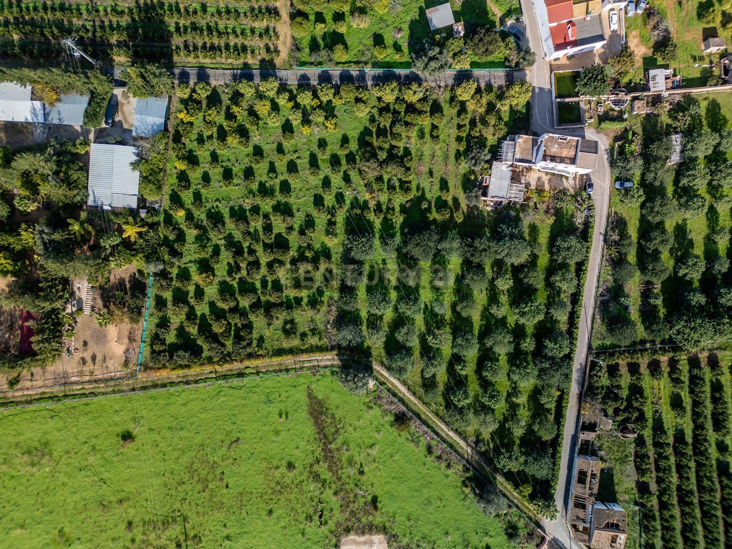 小楼房或独栋别墅出售在Estrada Municipal 520-4 - 照片