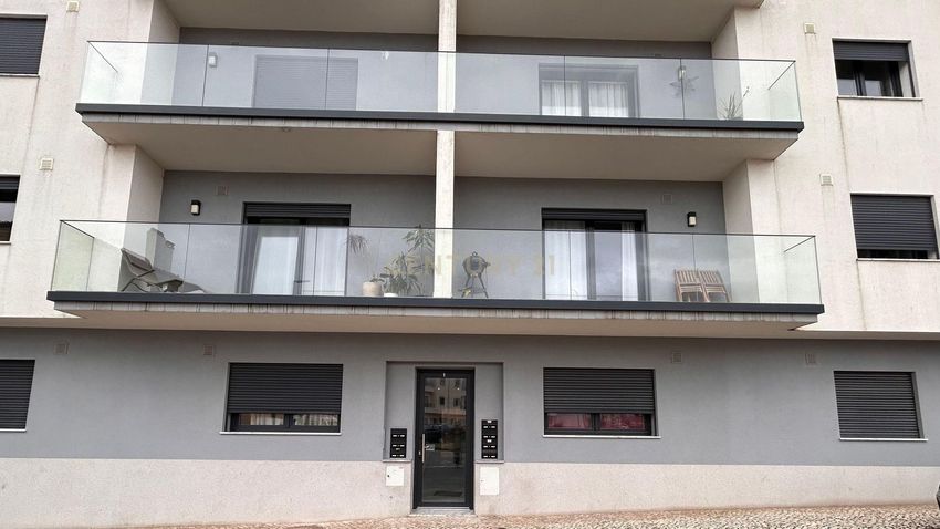 公寓 t3出售在Rua dos Perfumes, 1