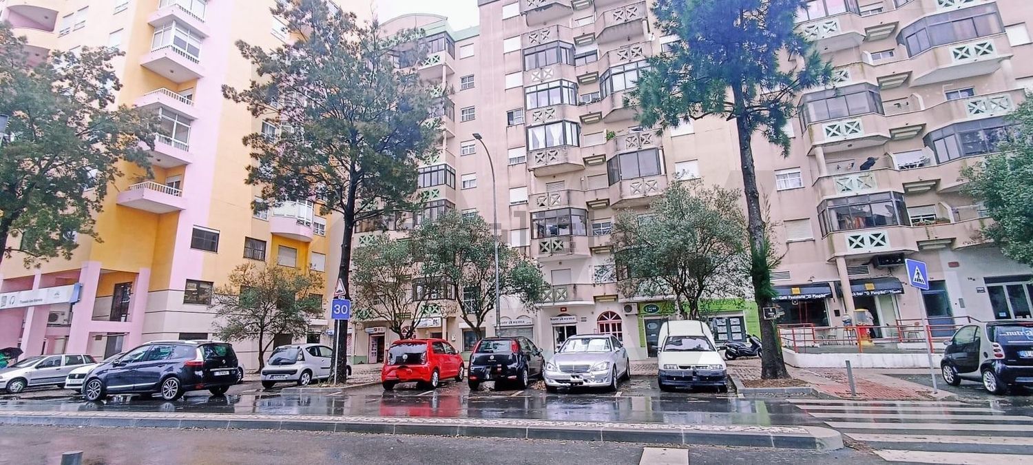 出租公寓 t2在Mercês - 视线