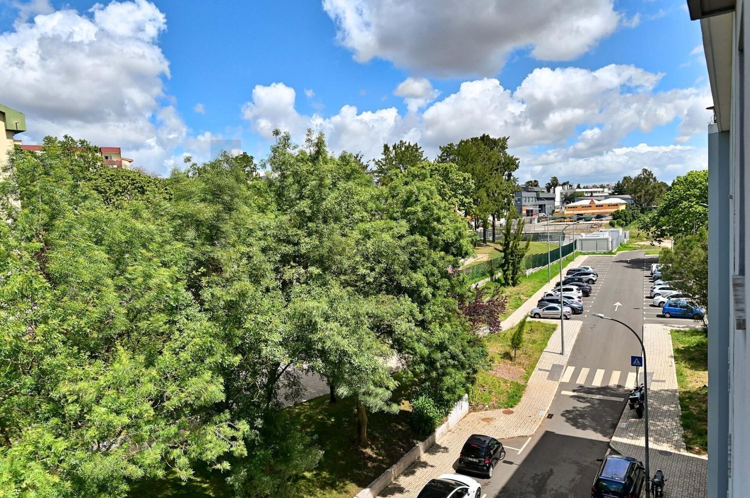 公寓 t4出售在Avenida Dom Luís I s/n - 视线
