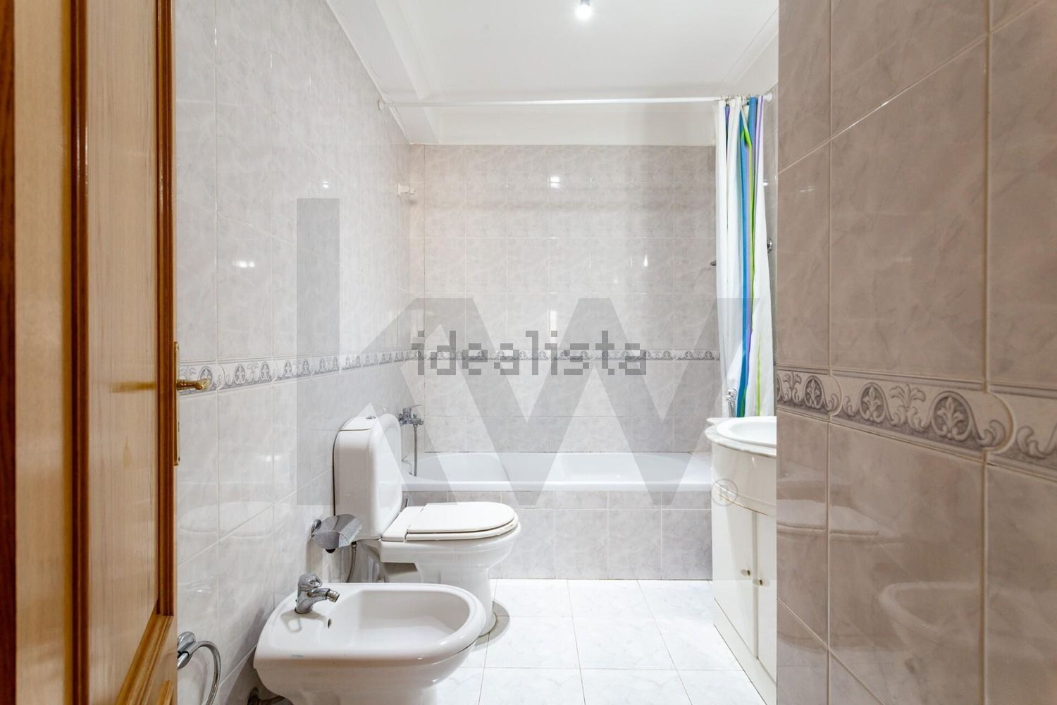 公寓 t2出售在Avenida Doutor Roberto Ferreira Fonseca, 2 - 卫生间