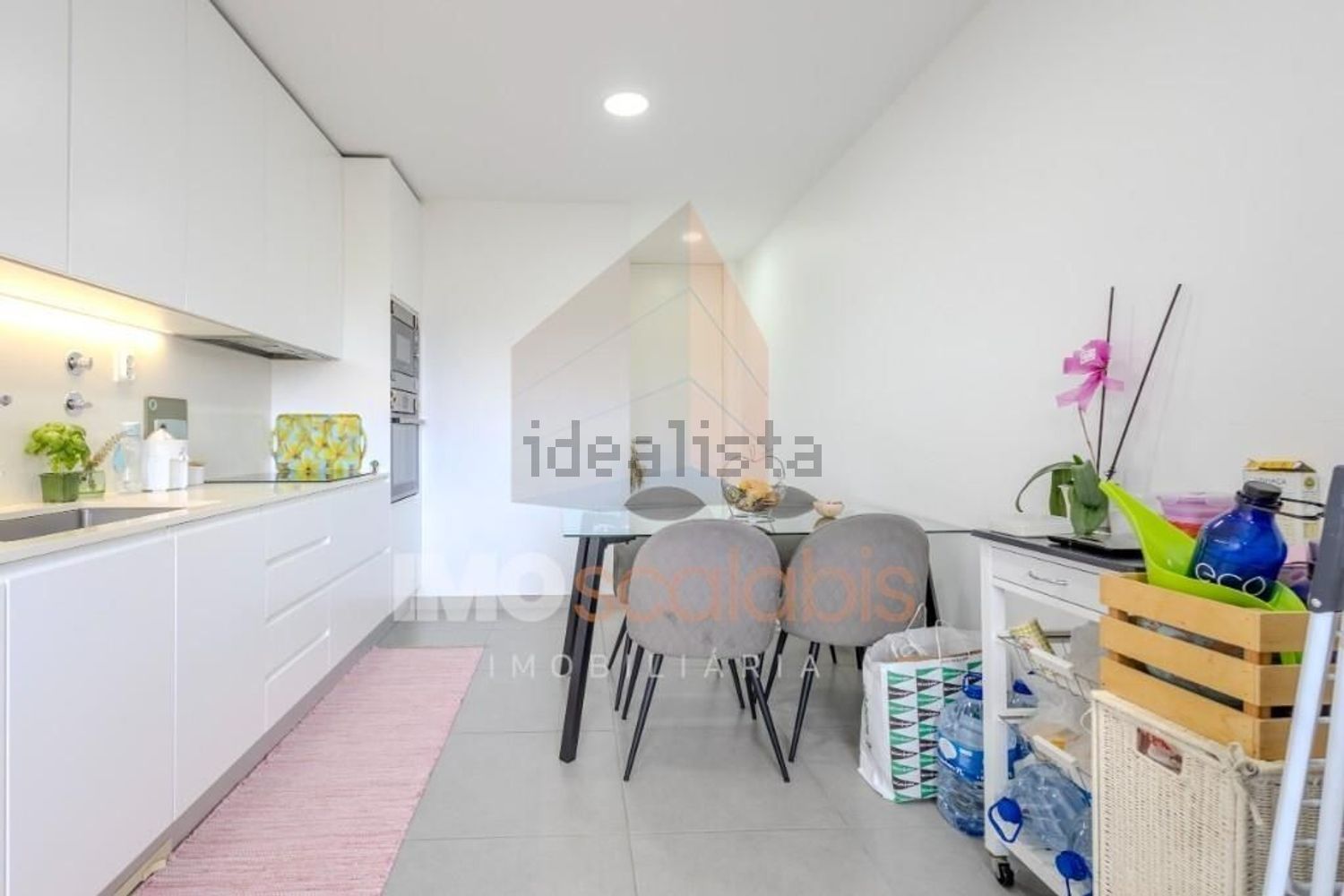 公寓 t3出售在Avenida Grupo de Forcados Amadores de Santarém - 客厅
