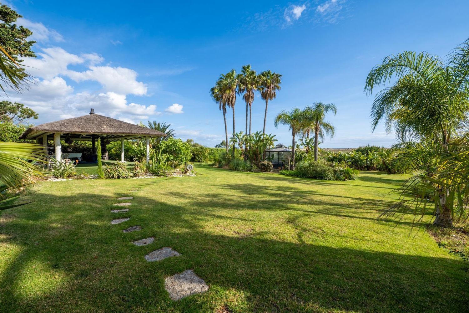 小楼房或独栋别墅出售Urbanização Quinta das Salinas, 74 - 花园