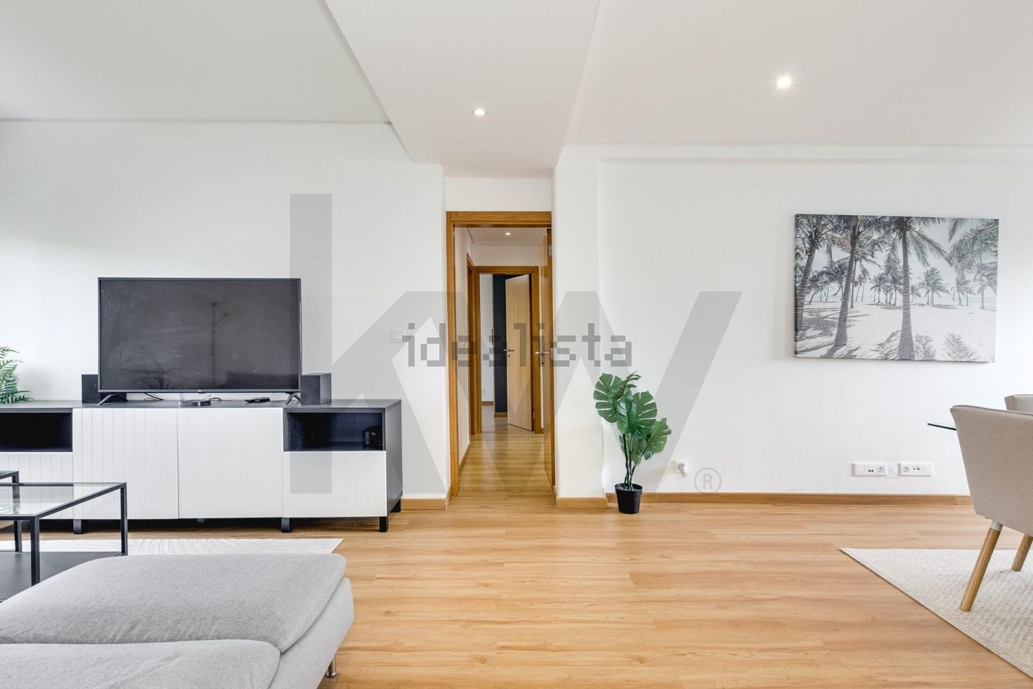 公寓 t4出售在Avenida Dom Luís I s/n - 过道